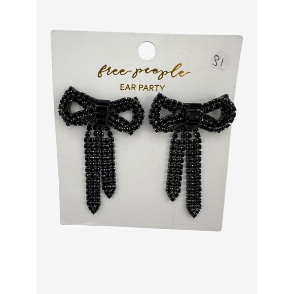 Free People Ear Party Bow Earrings Black Beaded Statement Jewelry - Picture 2 of 7